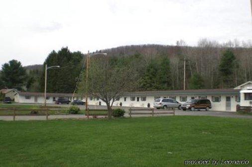 Budget Inn Wellsville Extérieur photo