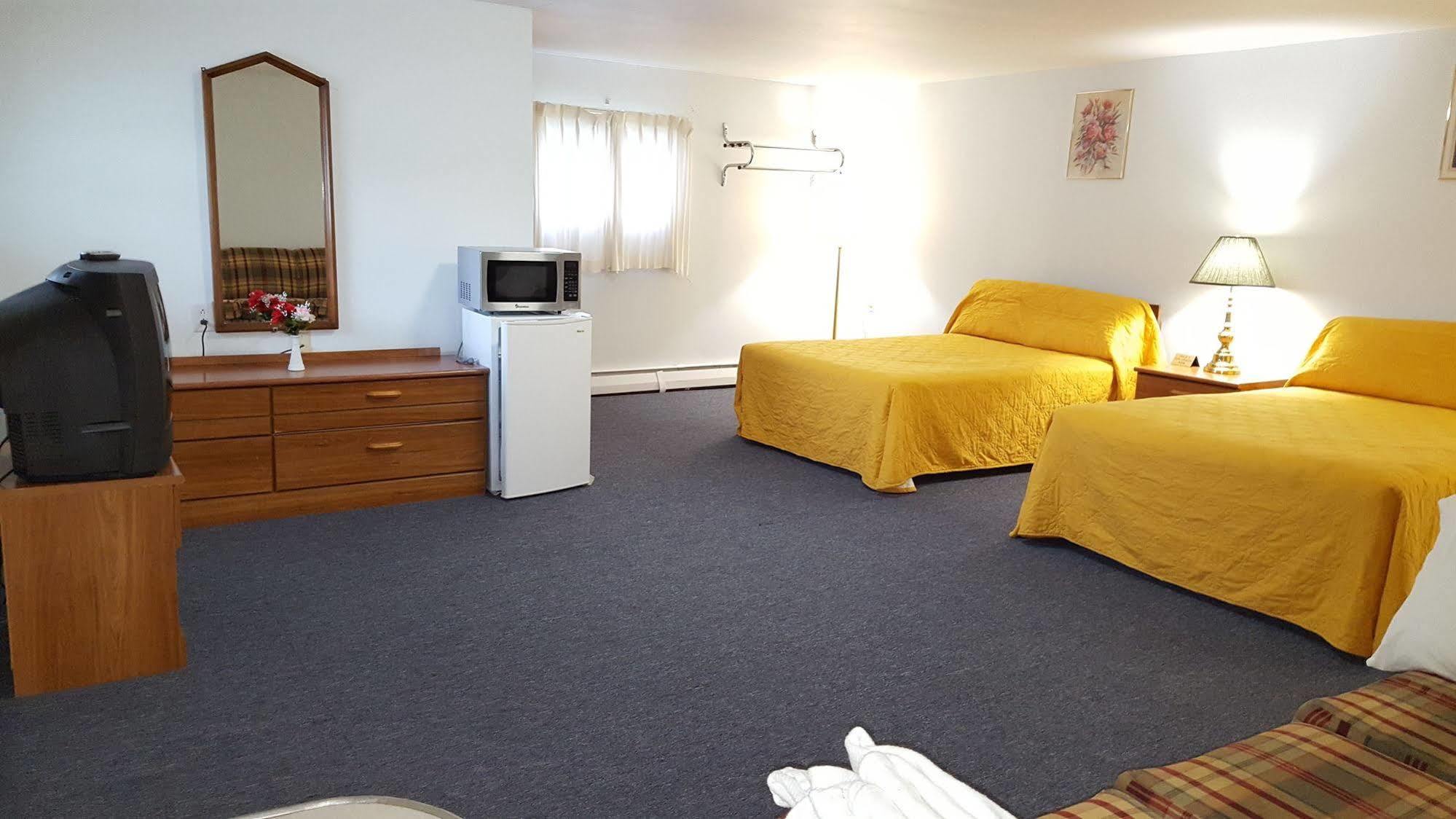 Budget Inn Wellsville Extérieur photo