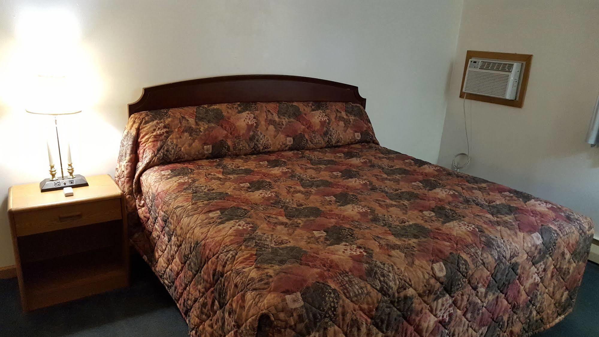 Budget Inn Wellsville Extérieur photo